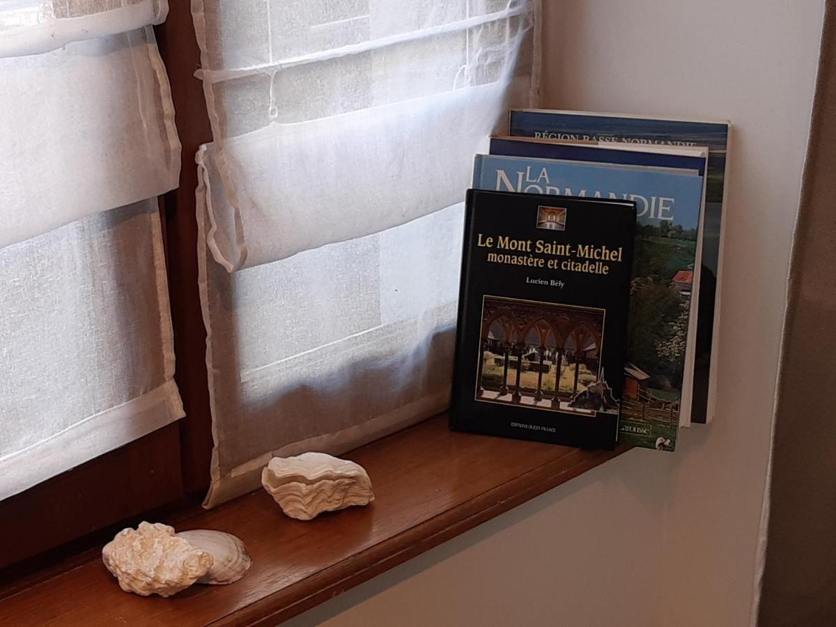 Appartement Haute Ville Meuble Avec Cour Privative 格朗维尔 外观 照片